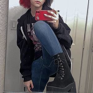 Meet your Posher, Angelina